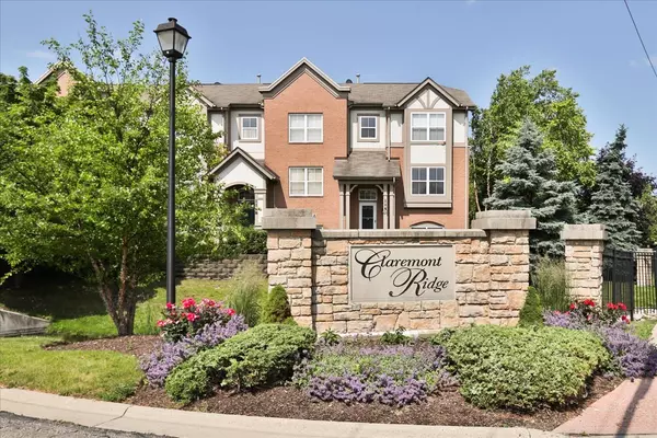 Palatine, IL 60074,1137 N Claremont Drive