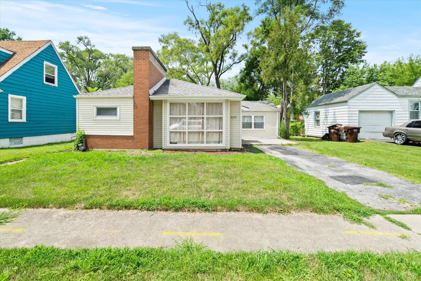 Hazel Crest, IL 60429,16744 Trapet Avenue