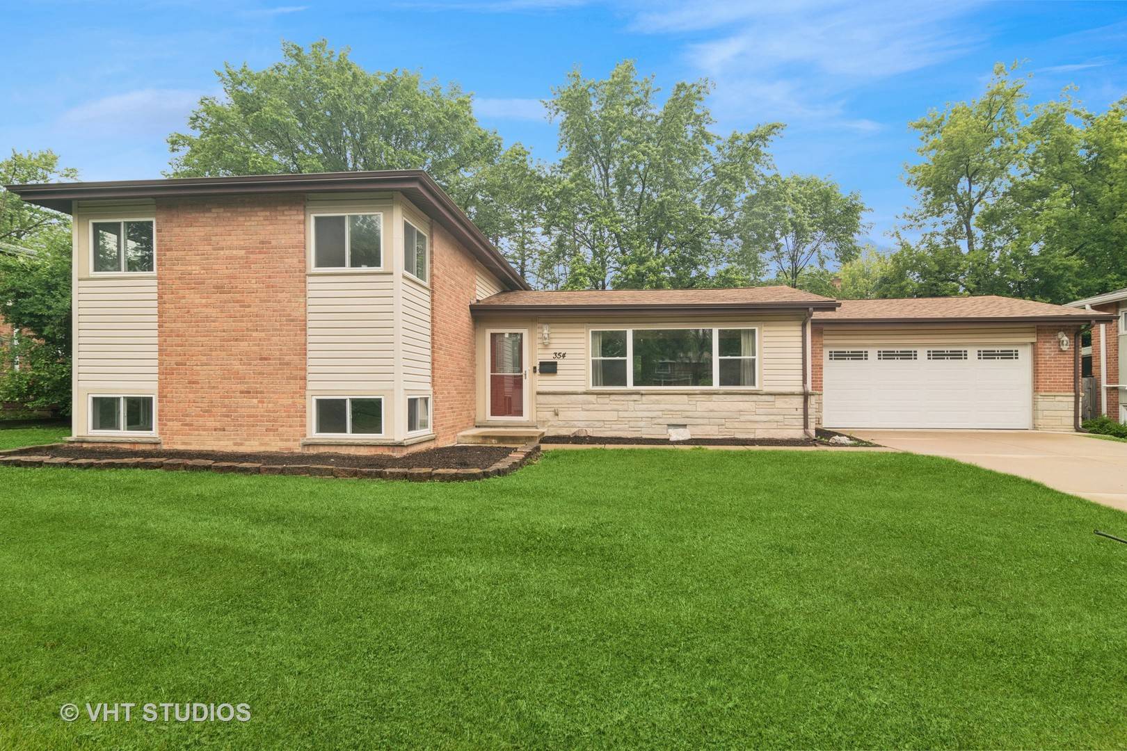 354 W Pleasant Hill Boulevard, Palatine, IL 60067