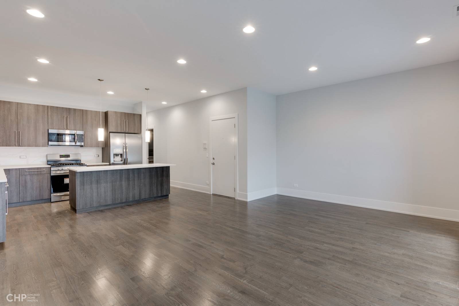 Chicago, IL 60647,1716 N CALIFORNIA Avenue #3S