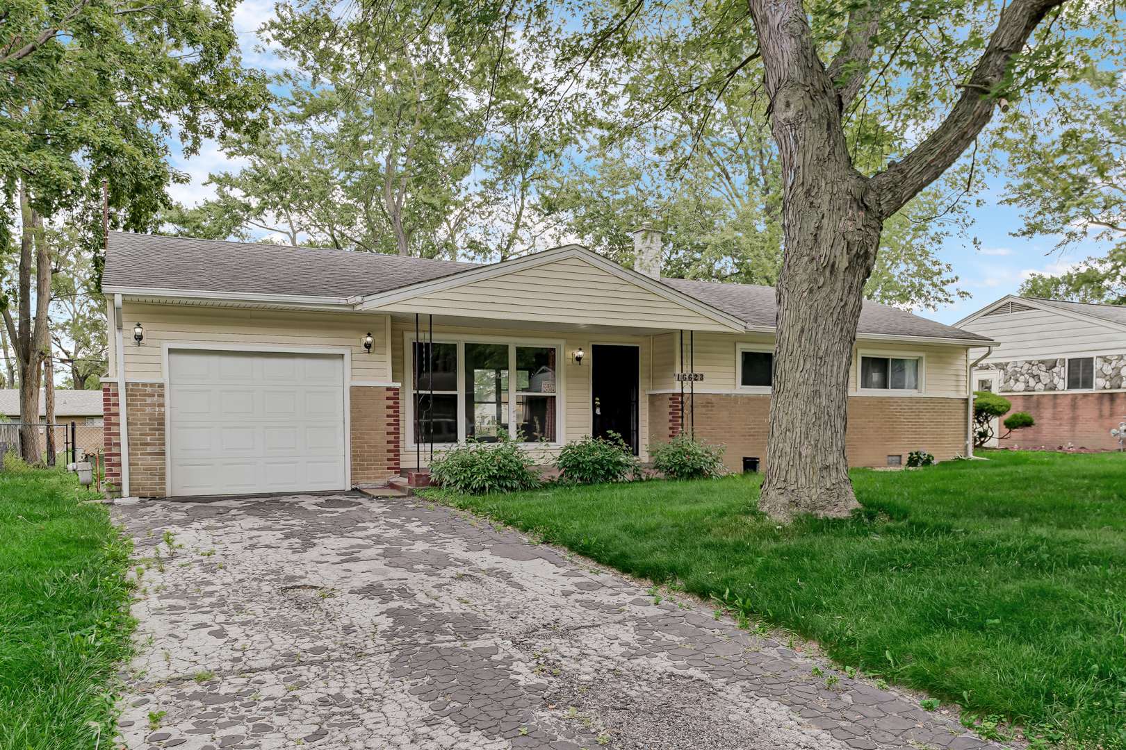 Markham, IL 60428,16623 Spaulding Avenue