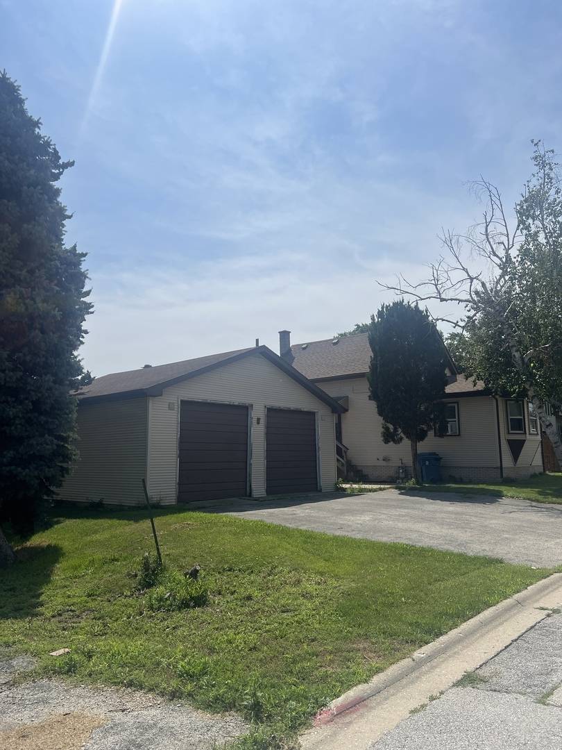 Alsip, IL 60803,12229 S Rexford Street