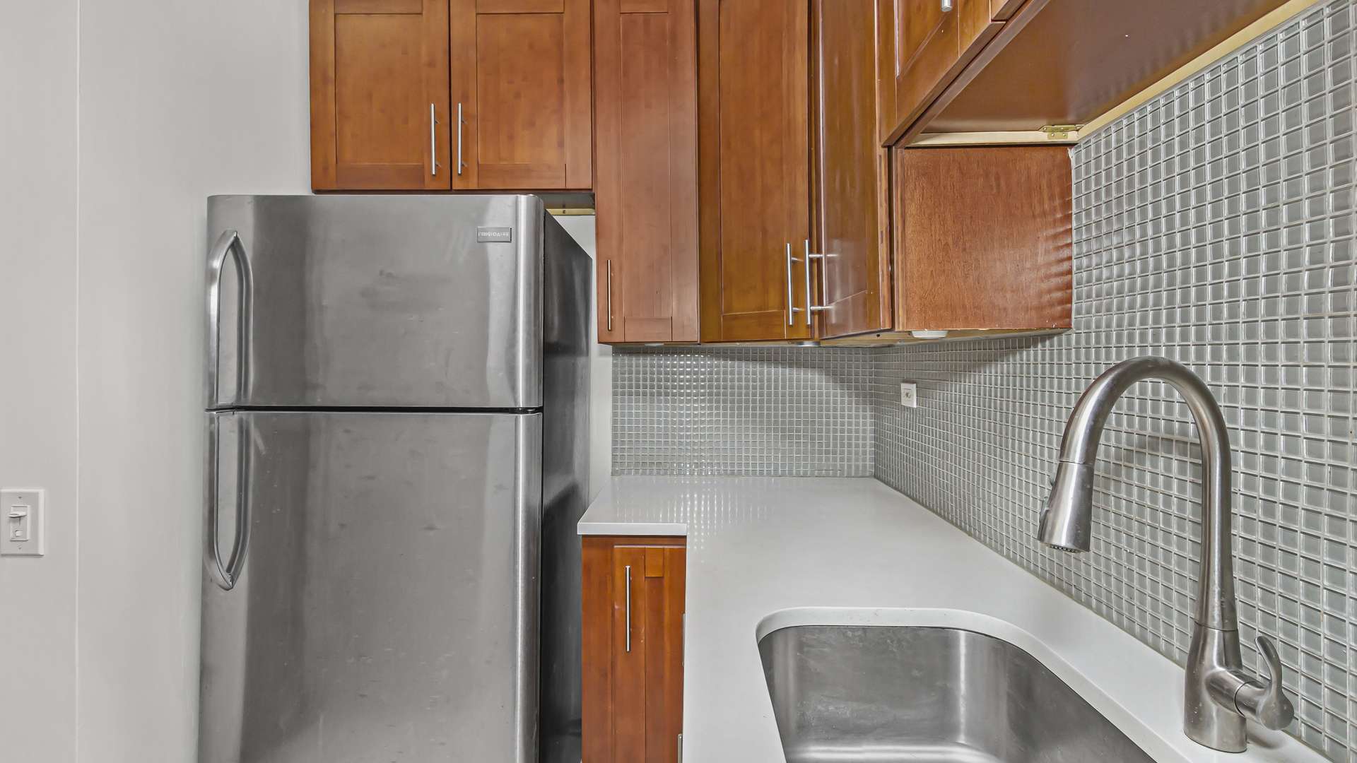 Chicago, IL 60611,910 N Lake Shore Drive #816