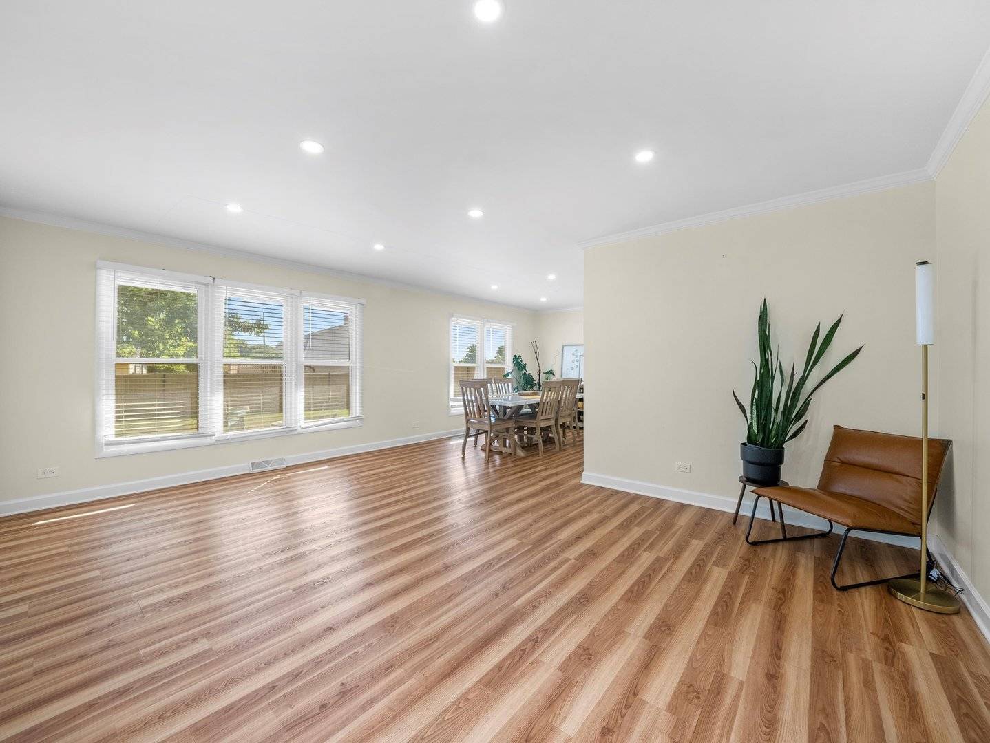 Elk Grove Village, IL 60007,1478 Armstrong Court