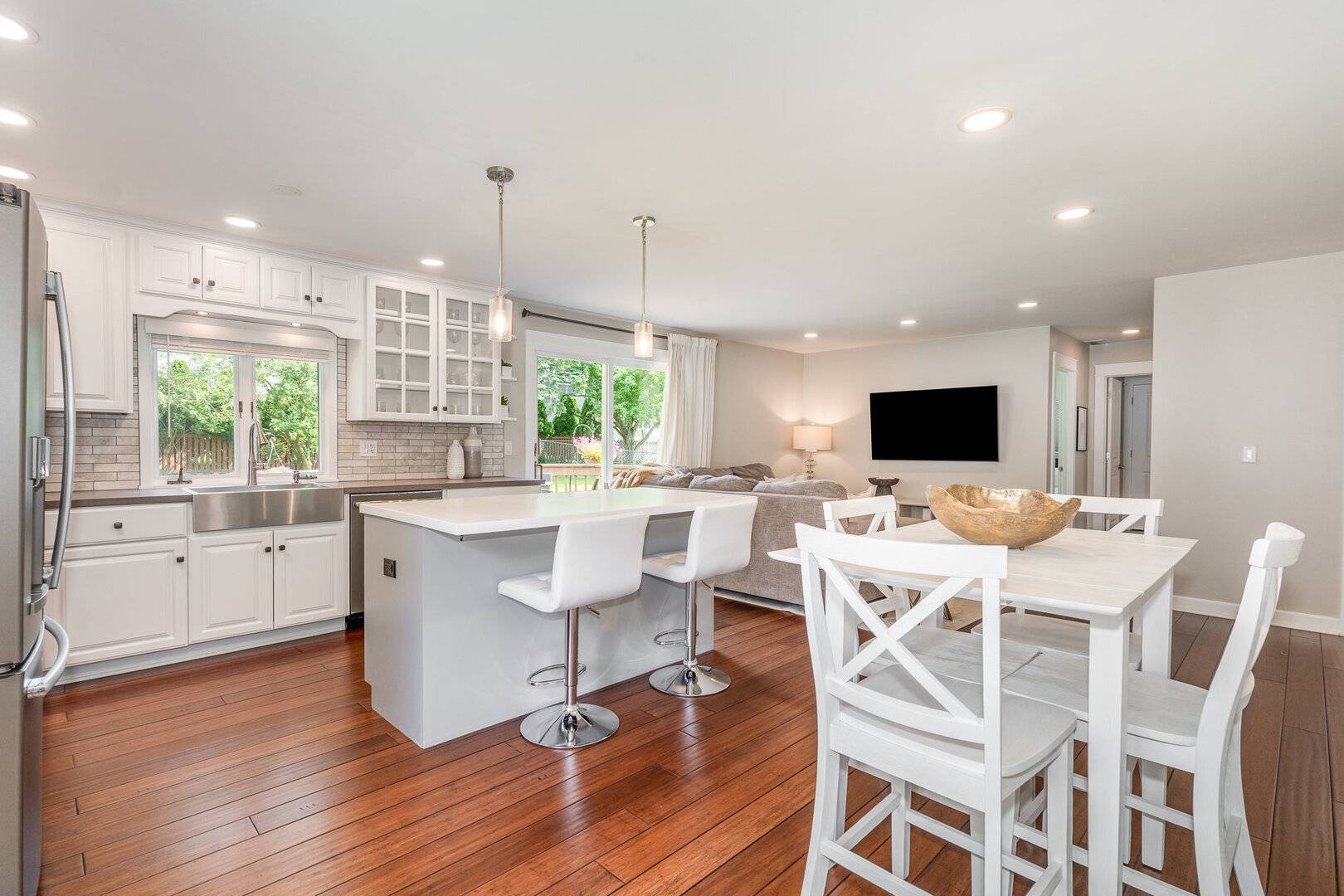 Naperville, IL 60540,1341 Sunnybrook Drive
