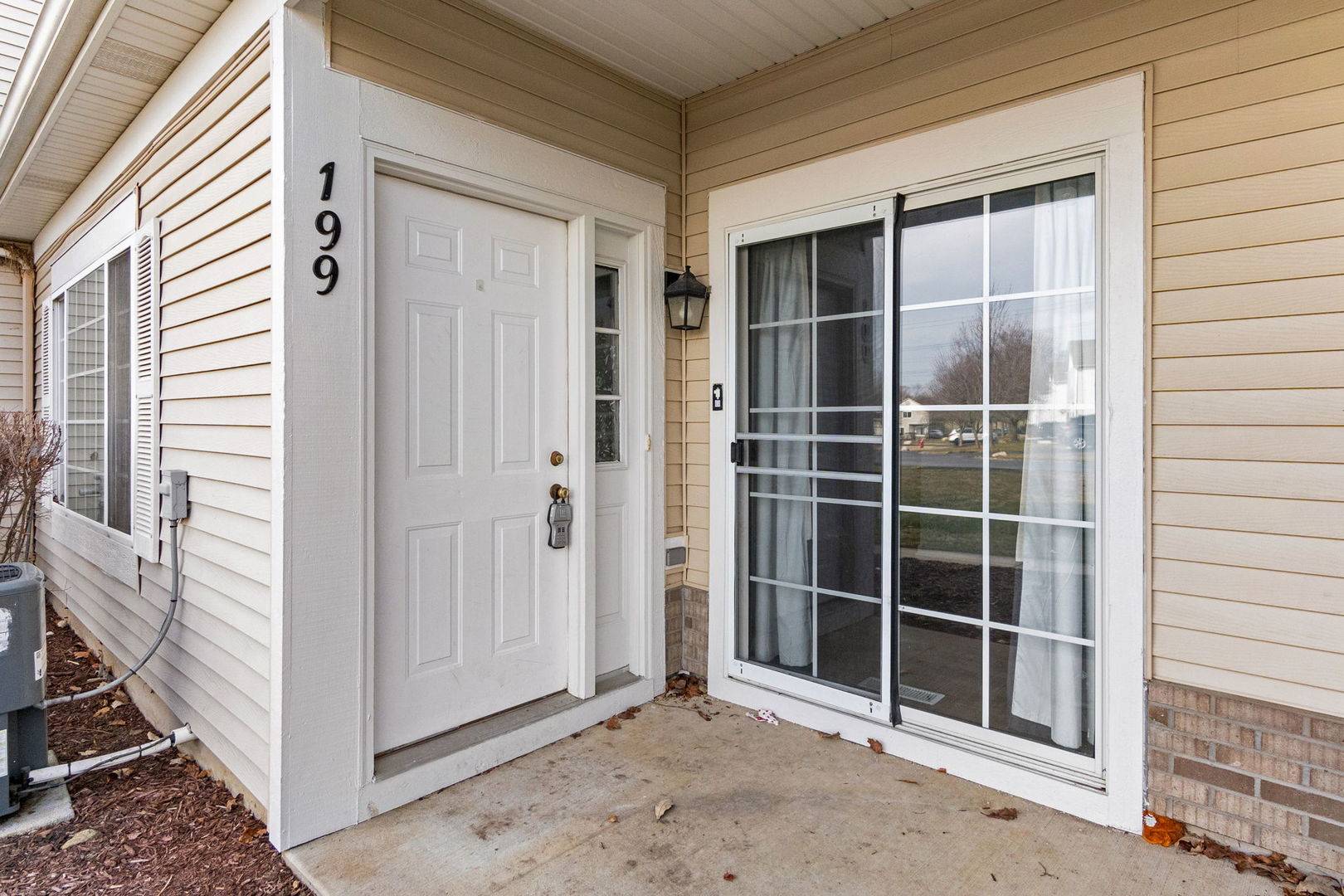 Aurora, IL 60504,199 N Oakhurst N Drive #199