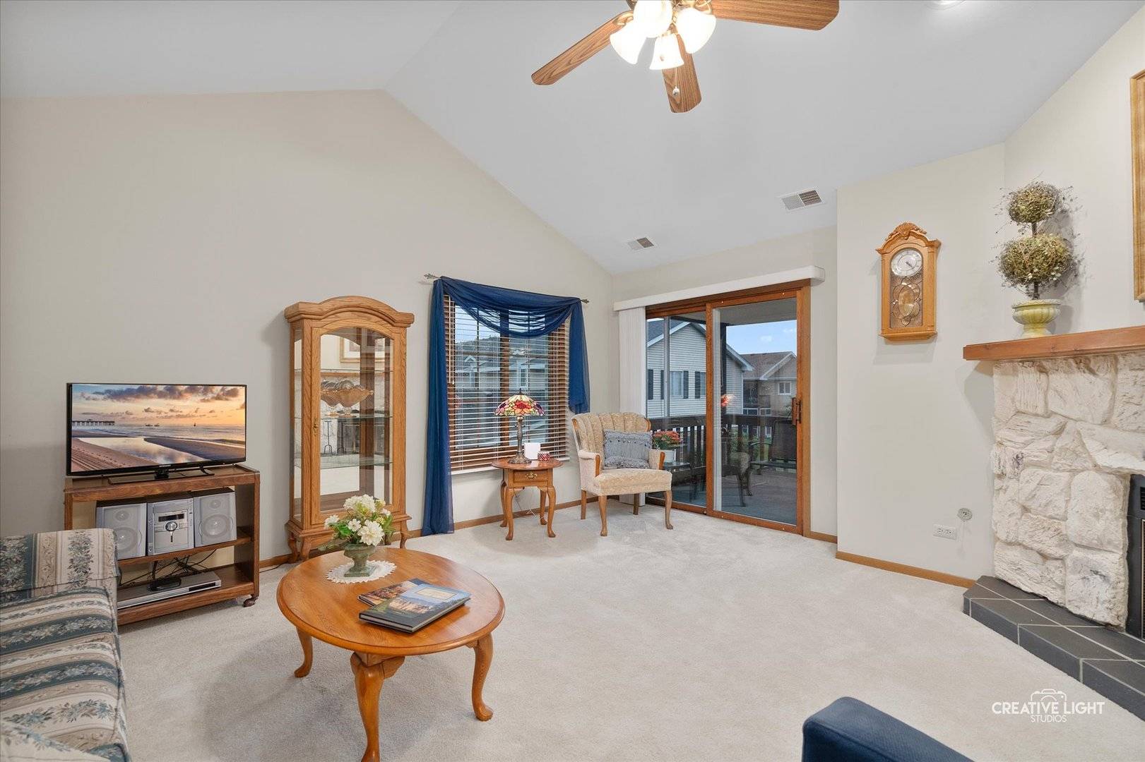 Willowbrook, IL 60527,714 Maplewood Court #2C