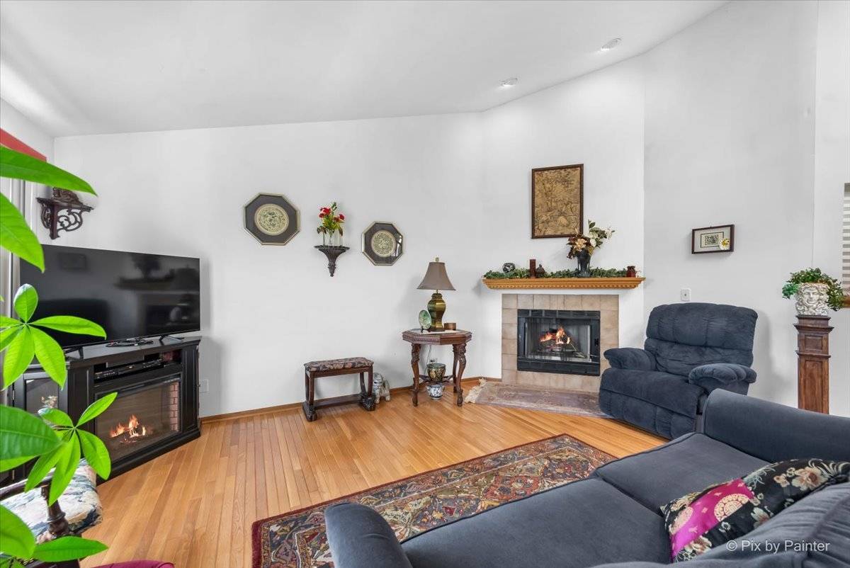 Algonquin, IL 60102,1676 Edgewood Drive #0