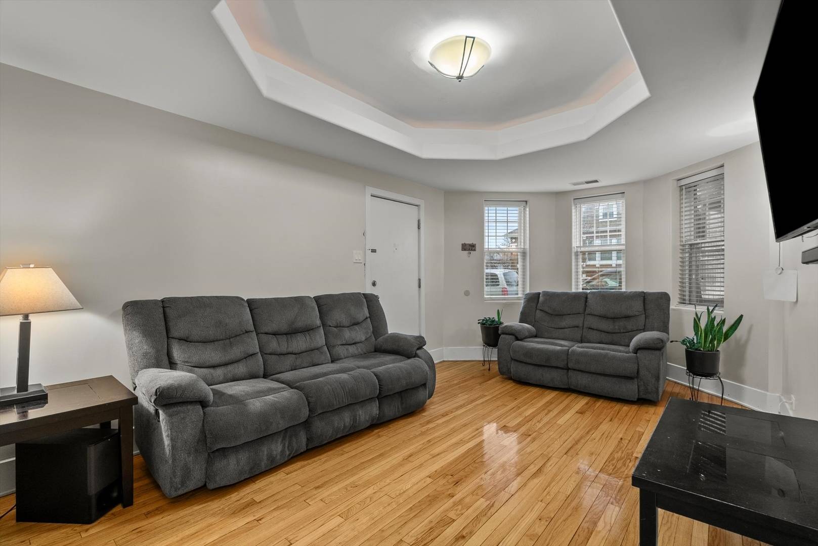 Berwyn, IL 60402,6401 23RD Street #2