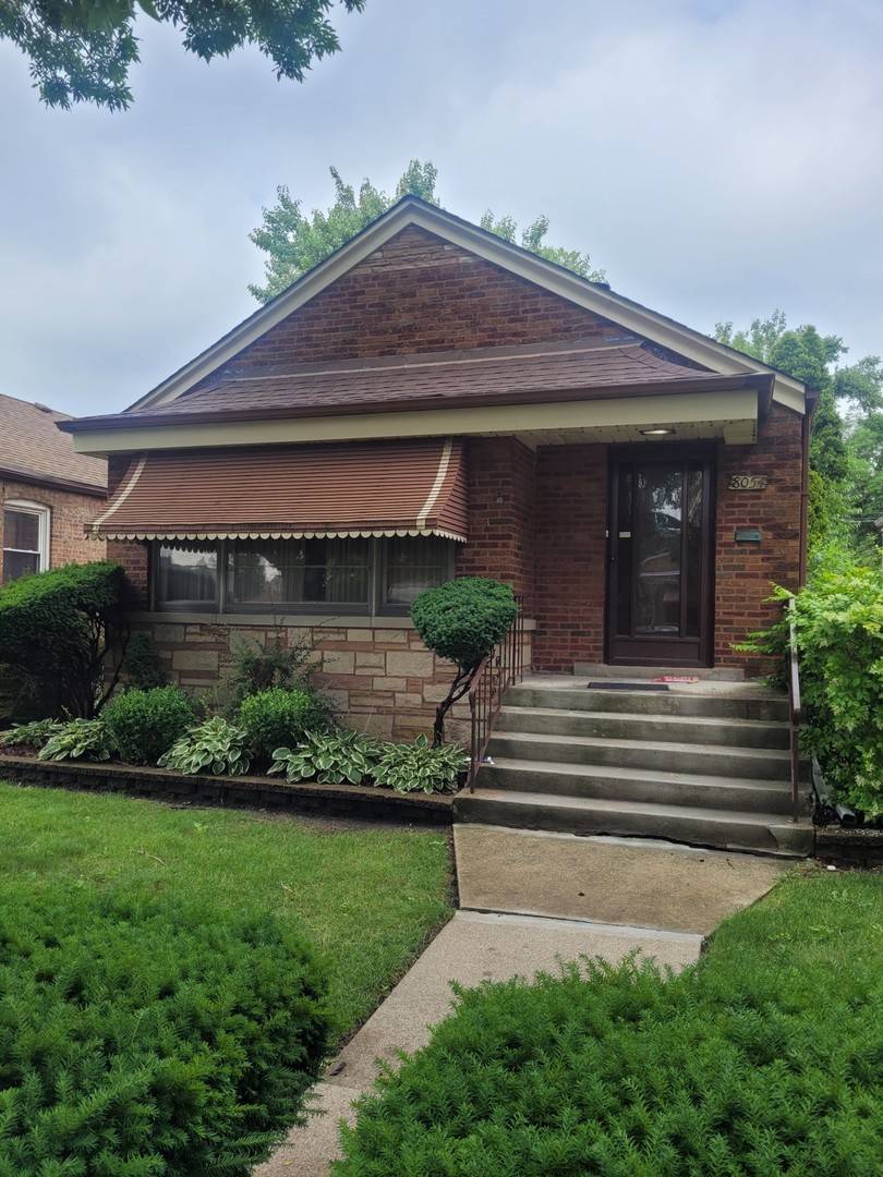 8054 S Washtenaw Avenue, Chicago, IL 60652