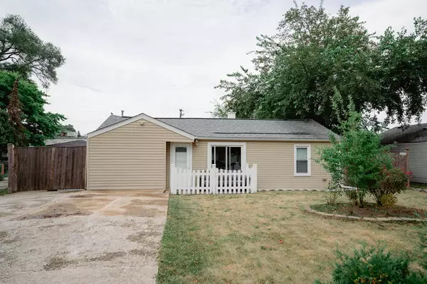 2352 Parkrose Avenue, Crest Hill, IL 60403