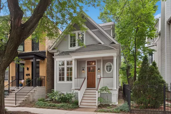 3924 N Paulina Street, Chicago, IL 60613