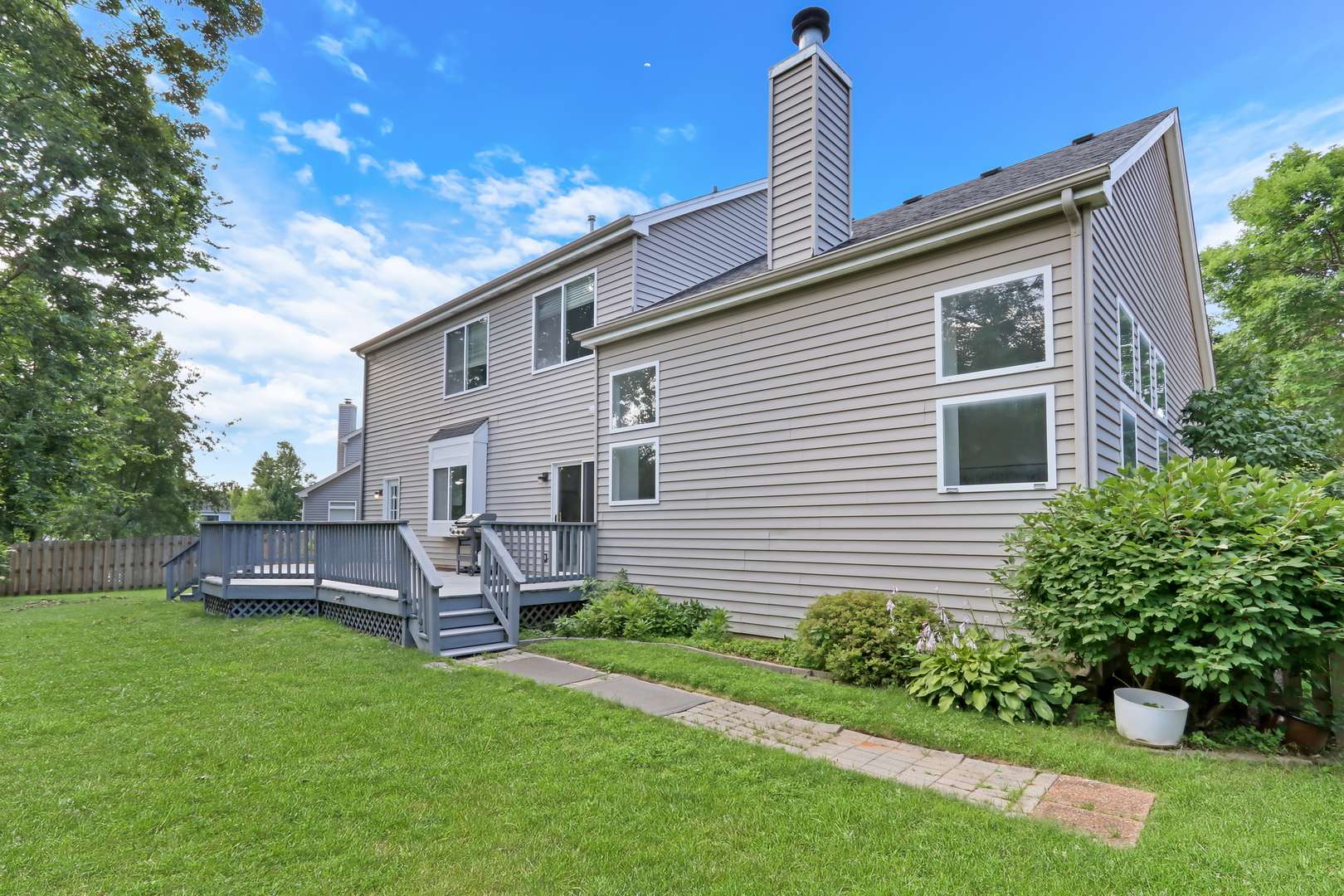 Gurnee, IL 60031,699 Snow Cap Court