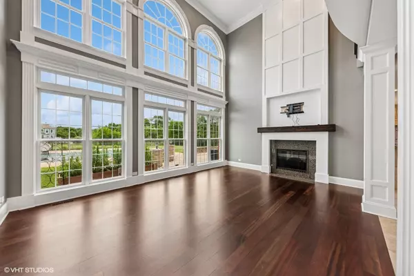 Spring Grove, IL 60081,8610 Steeple Lane