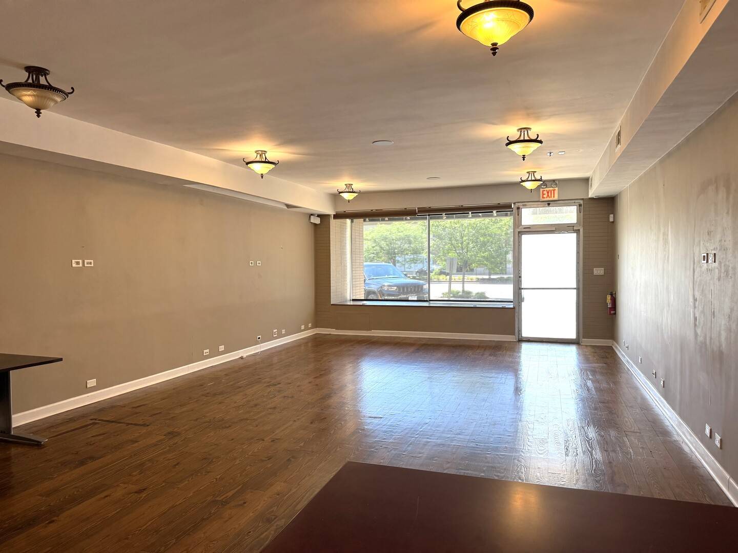 Palos Heights, IL 60463,12331 S Harlem Avenue
