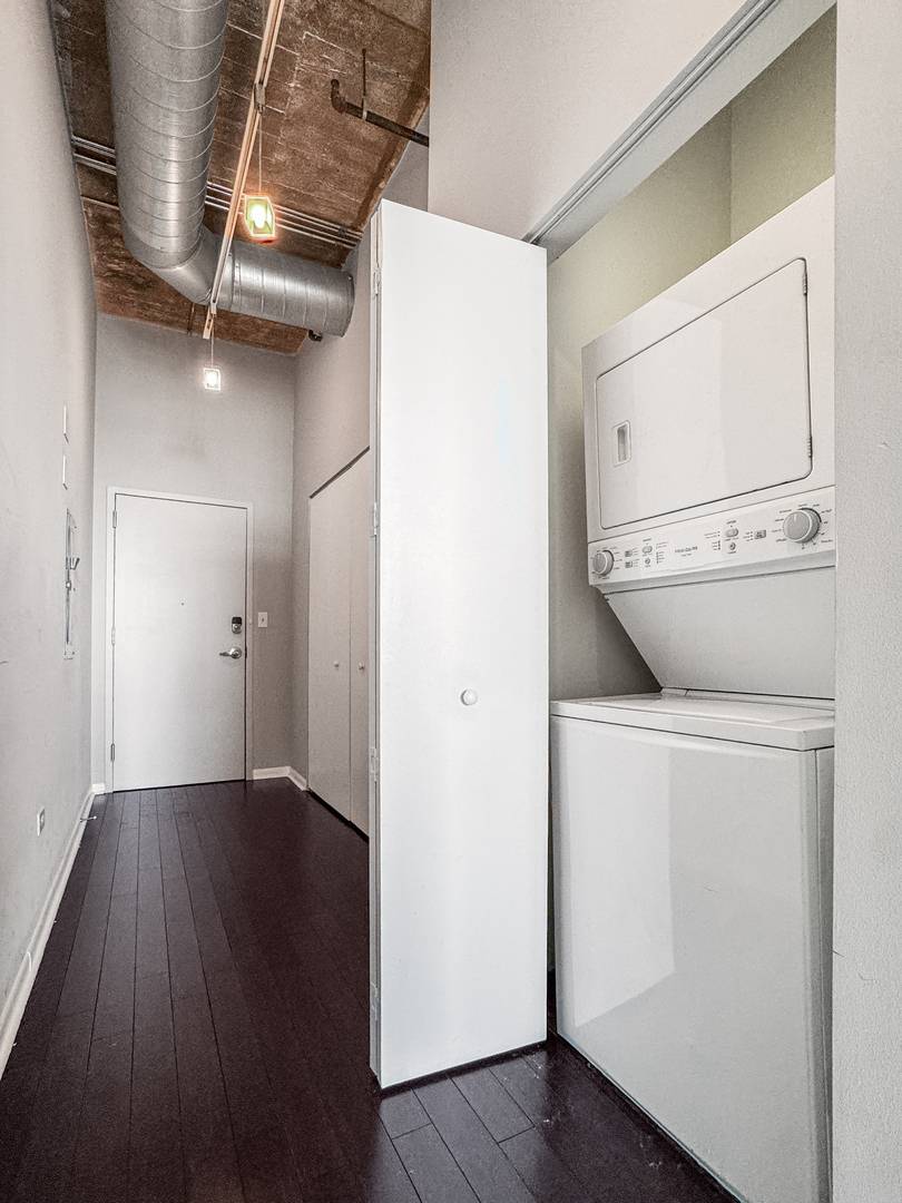 Chicago, IL 60608,1550 S Blue Island Avenue #1125