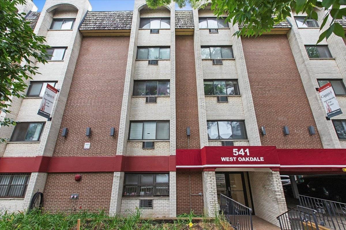 541 W OAKDALE Avenue #503, Chicago, IL 60657