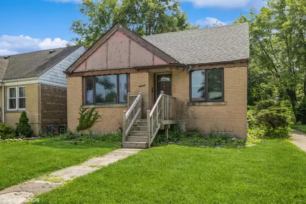 8800 S Winchester Avenue, Chicago, IL 60620