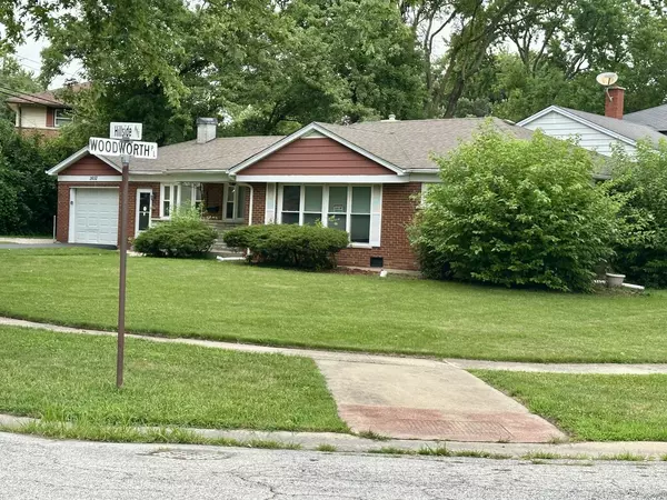 Hazel Crest, IL 60429,2652 Woodworth Place