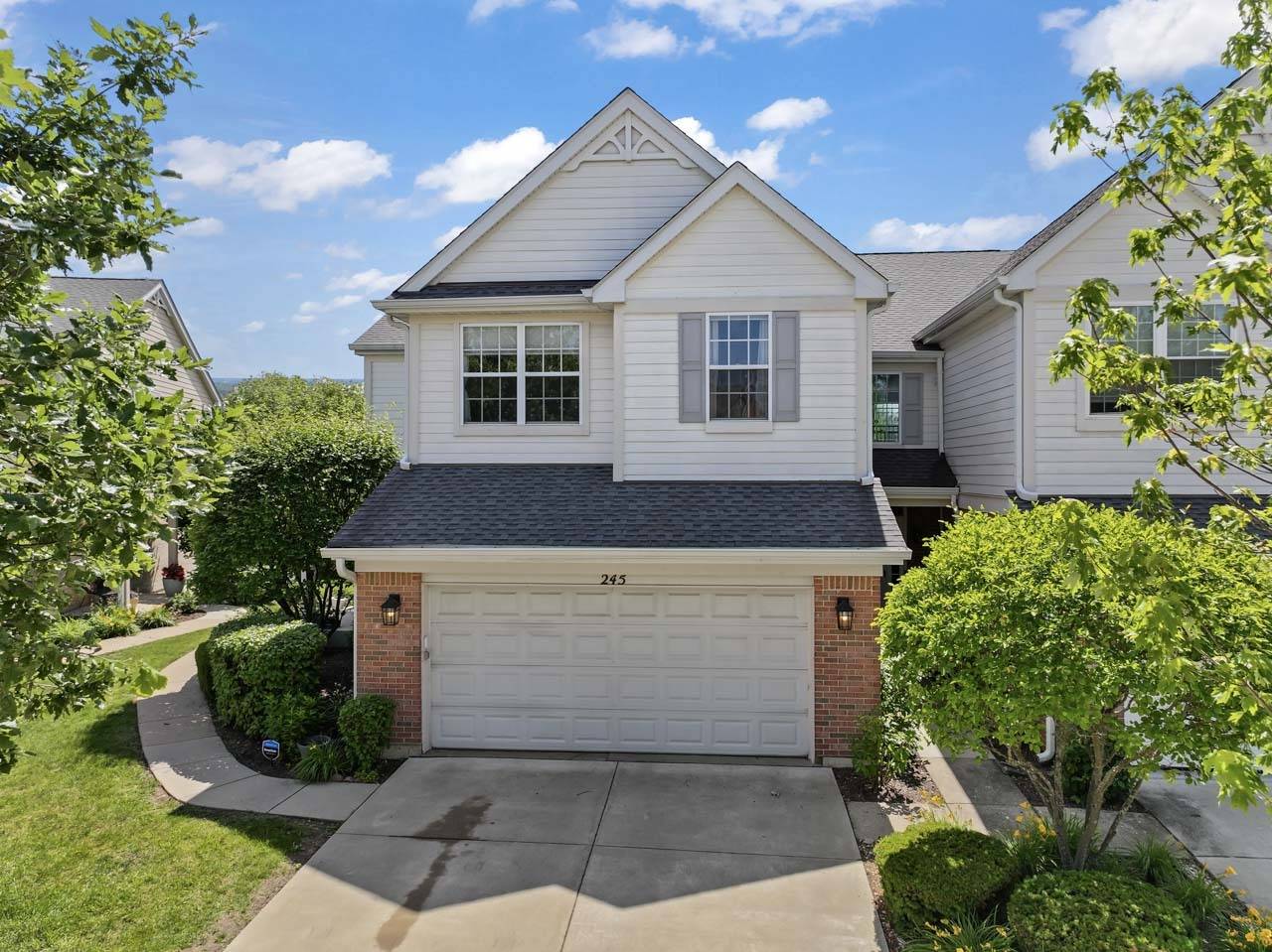 245 Westminster Drive, Bloomingdale, IL 60108