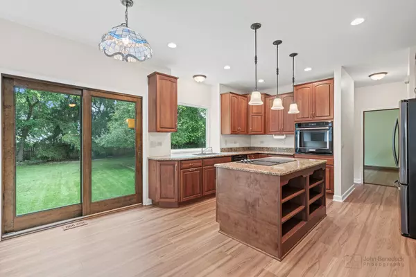 Gurnee, IL 60031,1109 Ravinia Drive