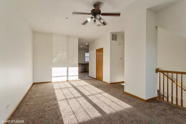 Yorkville, IL 60560,3727 BAILEY Road #3727