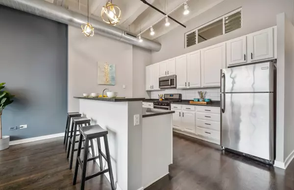 Chicago, IL 60607,1224 W Van Buren Street #309