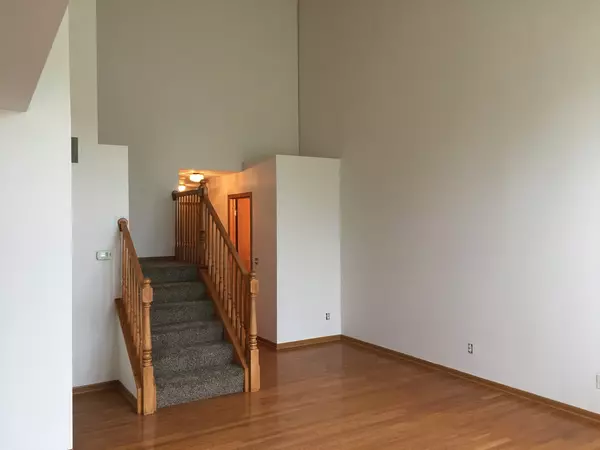 Dekalb, IL 60115,3256 Napa Court
