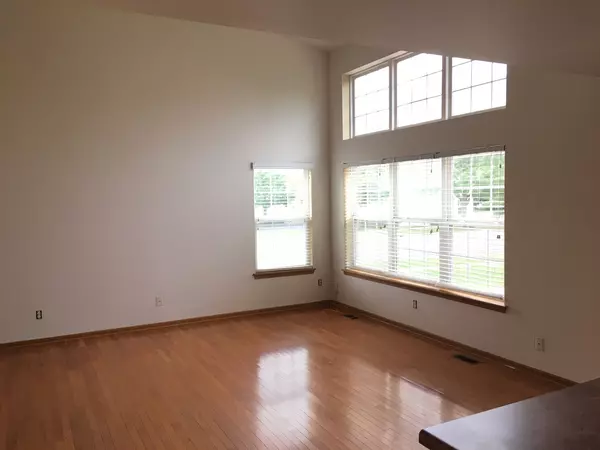 Dekalb, IL 60115,3256 Napa Court