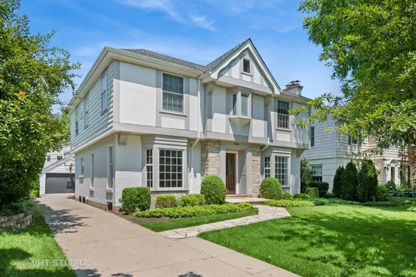 Wilmette, IL 60091,2150 Greenwood Avenue