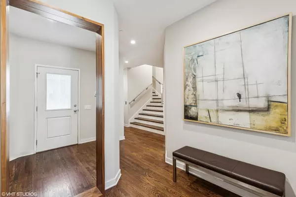 Highland Park, IL 60035,792 Laurel Avenue