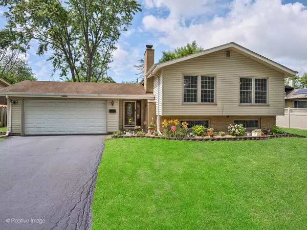 Homewood, IL 60430,18902 Jonathan Lane