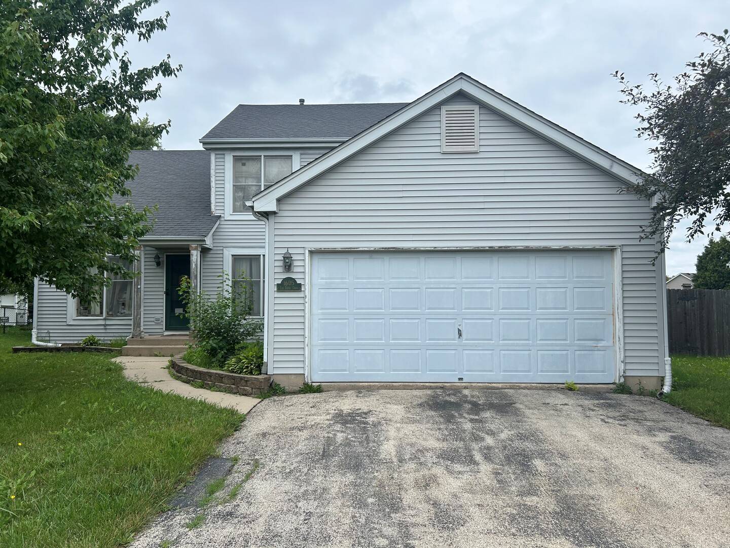 1605 Fox Field Drive, Belvidere, IL 61008
