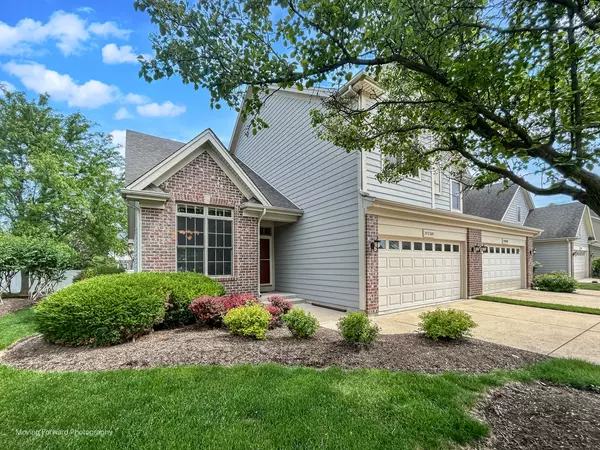 Warrenville, IL 60555,29w509 Cerny Circle