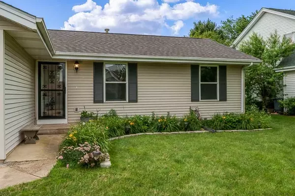 Rockford, IL 61107,6327 Wicklow Close