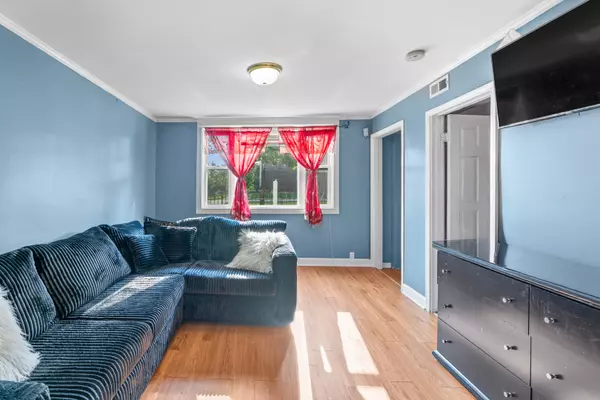 Chicago, IL 60639,2103 N Long Avenue