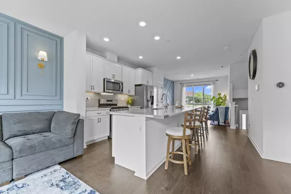 Schaumburg, IL 60173,1272 Quadrant Lane