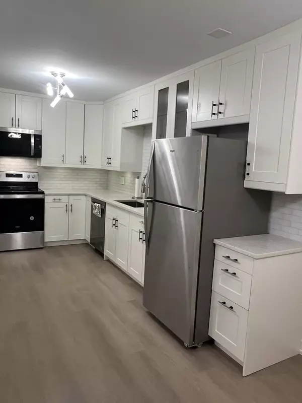 Buffalo Grove, IL 60089,5 Villa Verde Drive #207