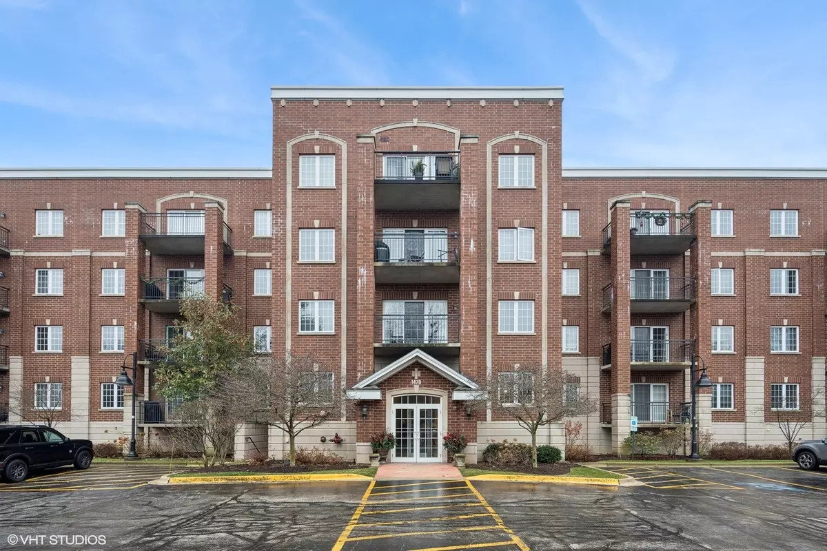 Libertyville, IL 60048,1479 MILWAUKEE Avenue #205