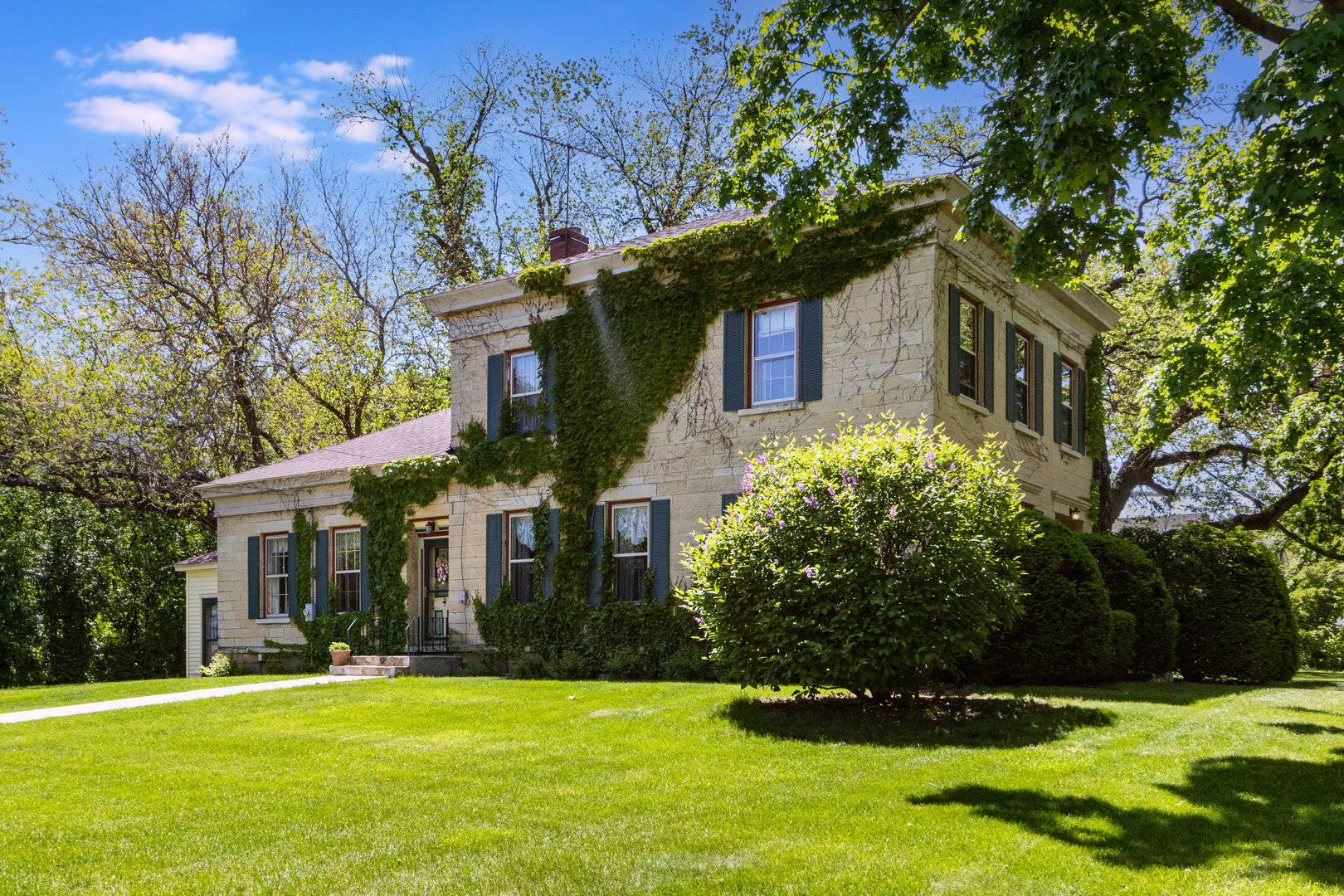 1006 S Jefferson Street, Lockport, IL 60441