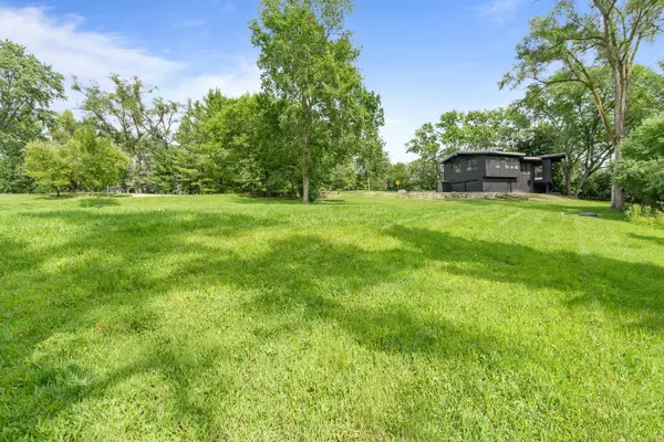 North Barrington, IL 60010,240 Oxford Road