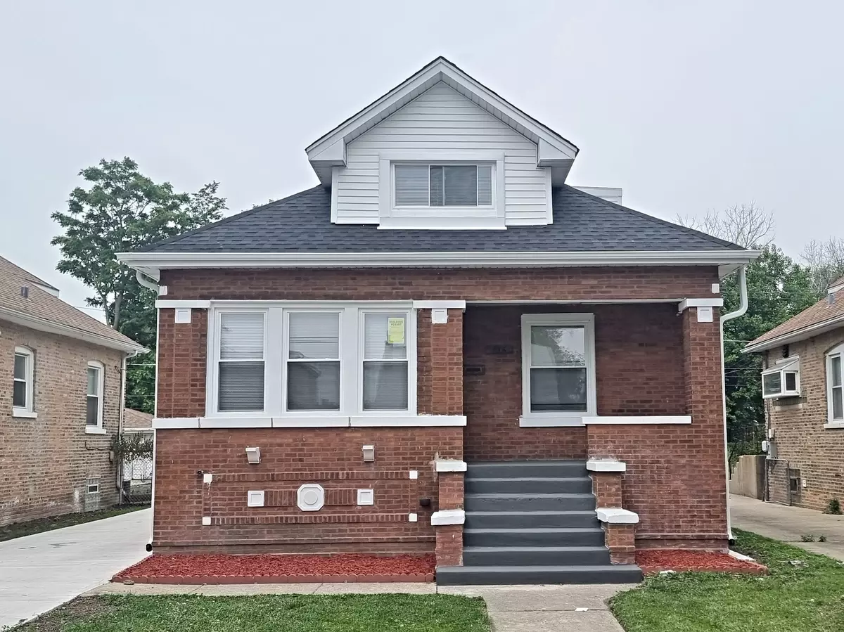 Maywood, IL 60153,Address not disclosed