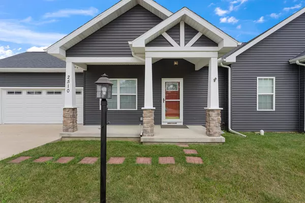 Urbana, IL 61802,2510 N Fairfield Drive