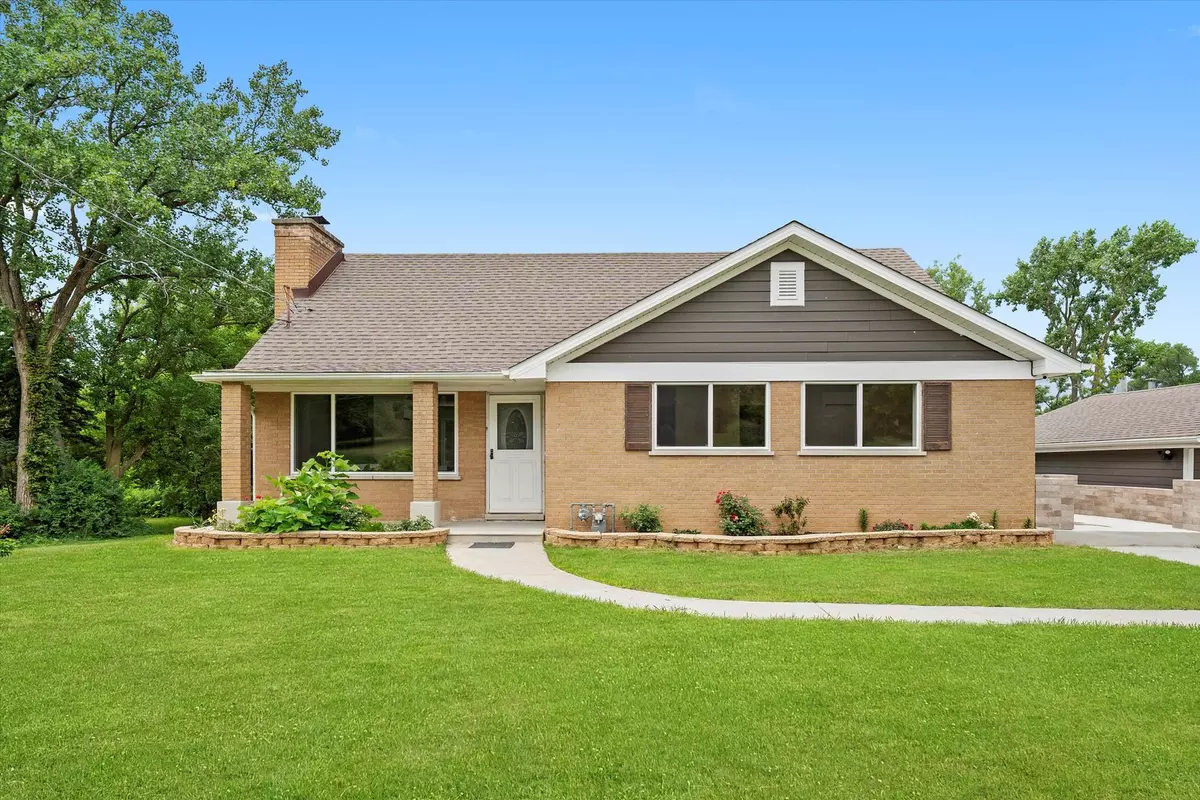 Frankfort, IL 60423,21122 S Hillside Road