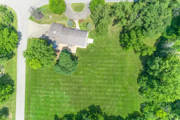 Barrington, IL 60010,25839 W Sunset Road