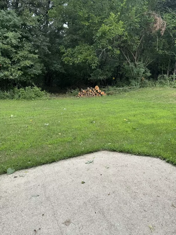 Crest Hill, IL 60403,2532 Red Oak Trail