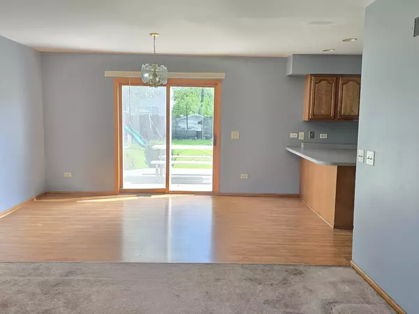 Gurnee, IL 60031,3627 Atlantic Avenue