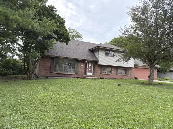 Joliet, IL 60431,1930 Heather Lane