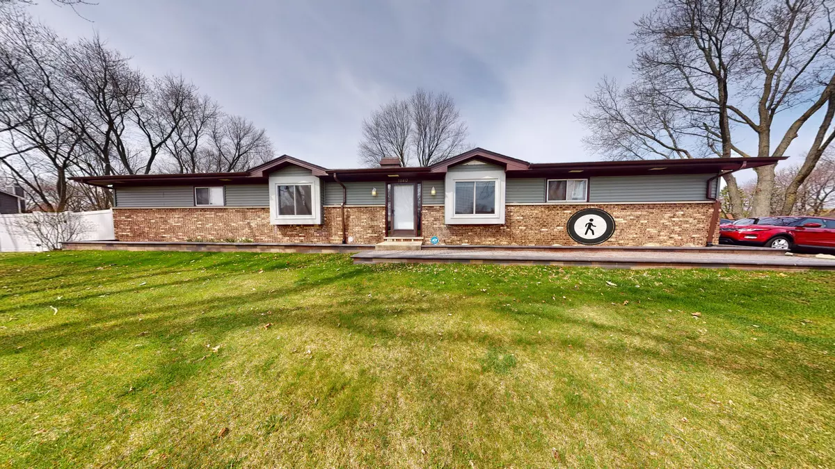 Naperville, IL 60564,10412 Dawn Avenue