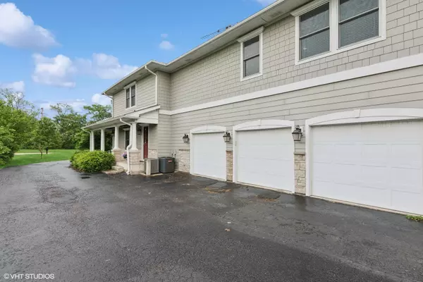 Willowbrook, IL 60527,6730 S Madison Street